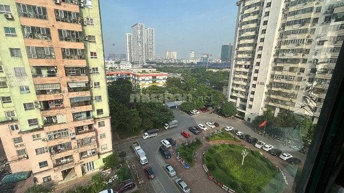 Chủ nhà cần bán nhanh căn hộ B10B 70m KĐT nam trung yên HN