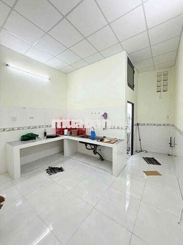 Cho thuê nhà trệt nguyên căn 4x15m 1phòng 1máy lạnh hẻm 278 Tầm Vu