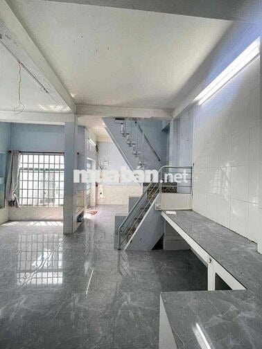 Cho thuê nhà trệt lầu 4x13m 03phòng 2wc hẻm giáp KDC Metro