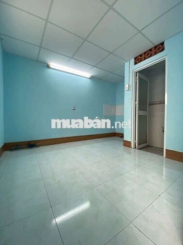 Nhà nguyên căn 40m2, 3 PHÒNG NGỦ, Đinh Tiên Hoàng, Quận Bình Thạnh