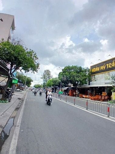 CHỈ 17,5 NHÀ HẬU GIANG P12 Q6 (4X30,5) 2 TẤM