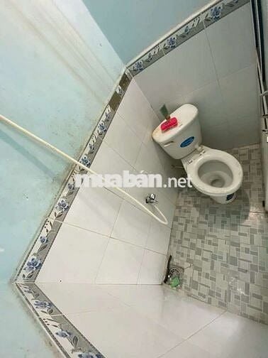 Nhà nguyên căn 40m2, 3 PHÒNG NGỦ, Đinh Tiên Hoàng, Quận Bình Thạnh
