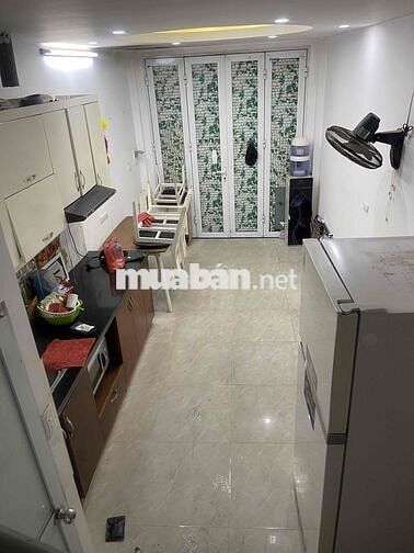Chính chủ cho thuê nhà nguyên căn 5 tầng, nhà đẹp, đầy đủ tiện nghi