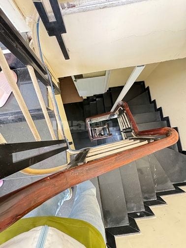 MT 65 NGUYỄN BỈNH KHIÊM, ĐAKAO, QUẬN 1, DT: 3,1mx14m, 5 tầng