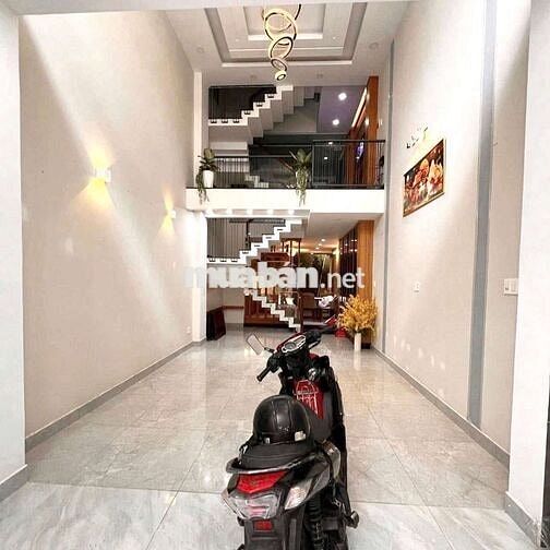 NHÀ PHỐ LIỀN KỀ 1 SẸC KHU ĐÁNG SỐNG NGUYỄN TƯ GIẢN 5PN 6WC OTO VÔ NHÀ