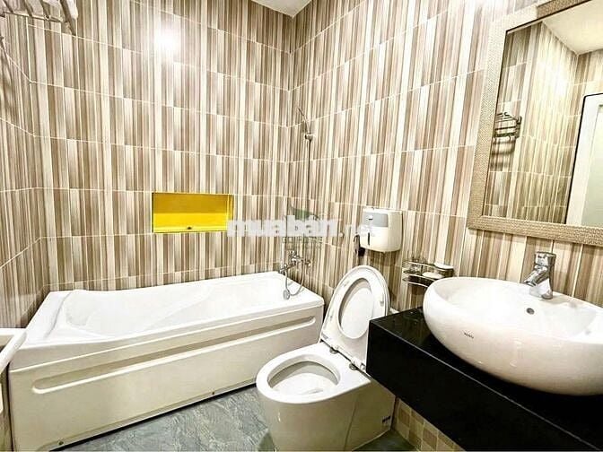 CHO THUÊ NHÀ 3 PHÒNG NGỦ FULL NỘI THẤT KĐT MỸ GIA GÓI 2 GIÁ 16 TRIỆU