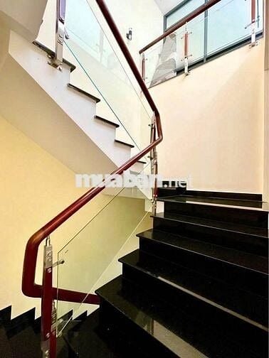 CHO THUÊ NHÀ 3 PHÒNG NGỦ FULL NỘI THẤT KĐT MỸ GIA GÓI 2 GIÁ 16 TRIỆU