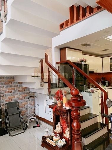 Bán nhà 5 tầng 220m², Nguyễn Văn Khối, P.11, Gò Vấp, sổ riêng, giá tốt