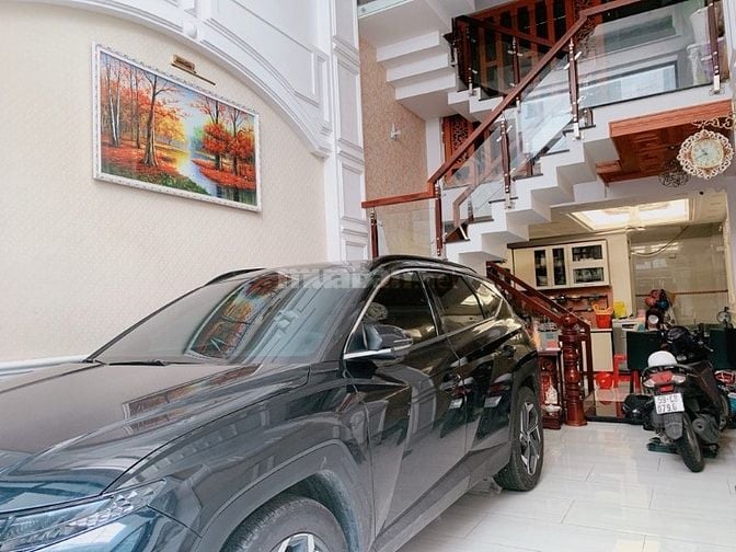 Bán nhà 5 tầng 220m², Nguyễn Văn Khối, P.11, Gò Vấp, sổ riêng, giá tốt