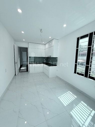Bán nhà 5 tầng số 25 ngõ 38 xuân la dt 48m mặt ngõ kinh doanh