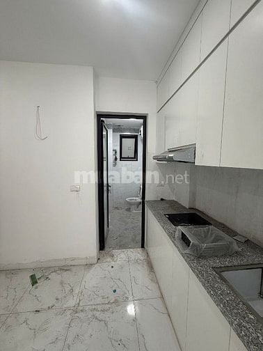 Bán nhà 5 tầng số 25 ngõ 38 xuân la dt 48m mặt ngõ kinh doanh