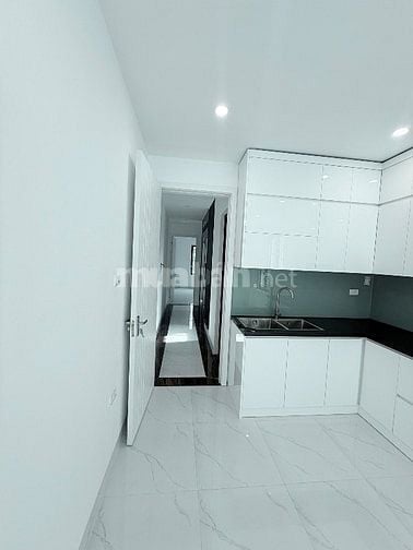 Bán nhà 5 tầng số 25 ngõ 38 xuân la dt 48m mặt ngõ kinh doanh
