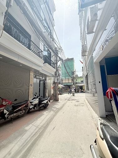Bán nhà 5 tầng số 25 ngõ 38 xuân la dt 48m mặt ngõ kinh doanh