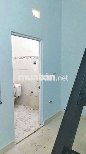 Nhà Thuê 4 ×16 gác lửng.  Kế bên có đất trống _ Đường Võ Văn Vân vlb