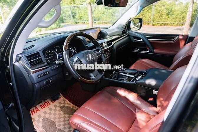 Lexus LX 570 2016