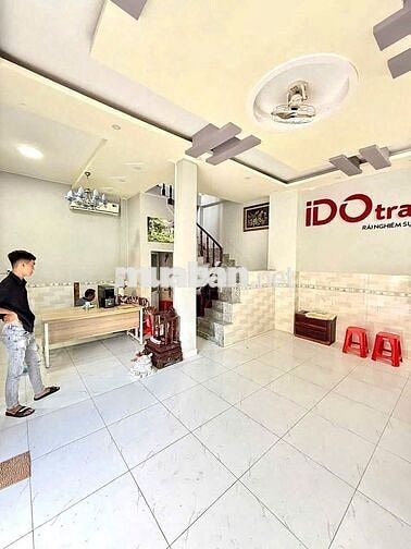 Nhà trệt 2 lầu 3PN KDC 515 chỉ 8 triệu
