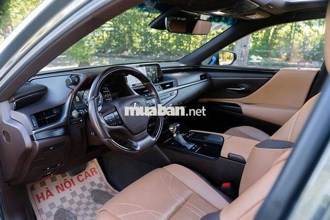 Lexus ES 250 2020 - 51000 km
