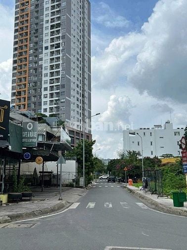 Bán nhà căn góc đường Mai Chí Thọ kdc Cán BCNV Quận 2 cũ gần chợ 156m2