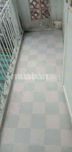 Cho thuê nhà 330/54/10 Nguyễn Tất Thành, P.13, Q.4, diên tích 30m2