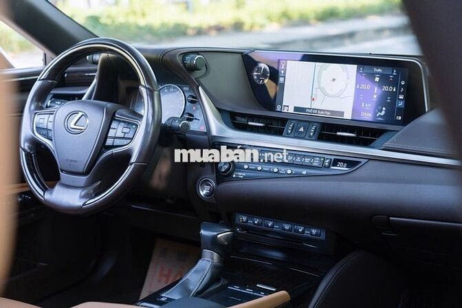Lexus ES 250 2020 - 51000 km