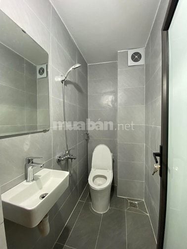 Bán nhà mới, full đồ, ở ngay ô tô phố Đại Mỗ, 33m2, 4T giá 6.88 Tỷ