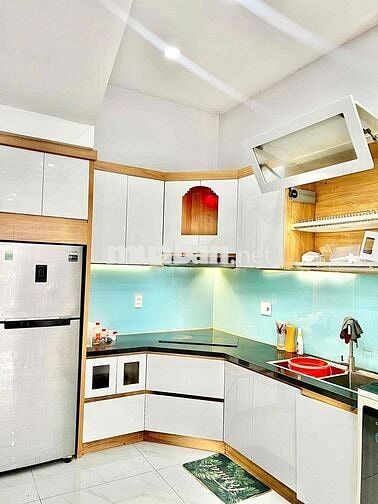 nhà full Nội Thất trệt 2 lầu 3 phòng ngủ 3wc