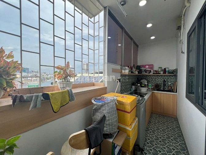 Chung cư 10A Trần Nhật Duật, Quận 1: 50m2,1p ngủ, NT, 9,5tr