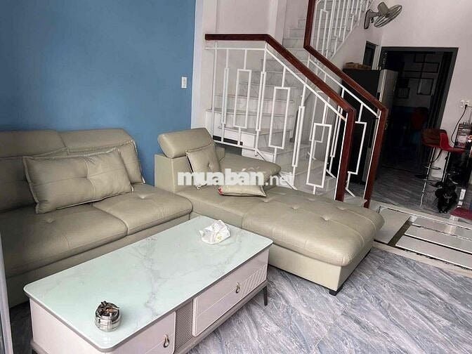 Cho Thuê nhà đẹp 2 Tầng mặt tiền Hoà Xuân