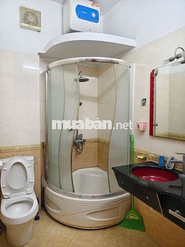Cho thuê nhà riêng theo hình thức ở gia đình tại Nguyễn Khánh Toàn