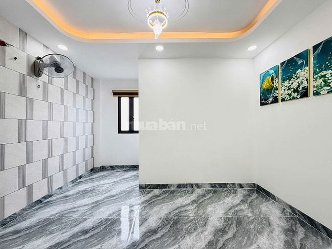 CHÍNH CHỦ 4 CĂN LIỀN KỀ ĐÚC 3 LẦU SÂN THƯỢNG KHU ĐỒNG BỘ CÓ THANG MÁY