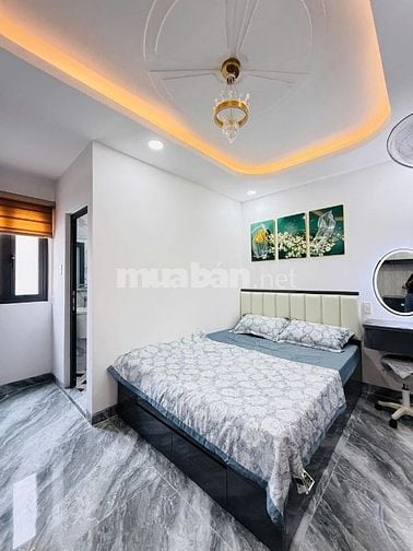 CHÍNH CHỦ 4 CĂN LIỀN KỀ ĐÚC 3 LẦU SÂN THƯỢNG KHU ĐỒNG BỘ CÓ THANG MÁY