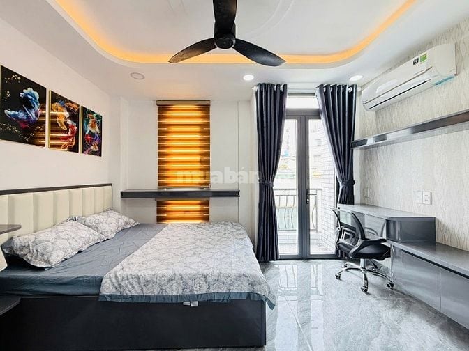 CHÍNH CHỦ 4 CĂN LIỀN KỀ ĐÚC 3 LẦU SÂN THƯỢNG KHU ĐỒNG BỘ CÓ THANG MÁY