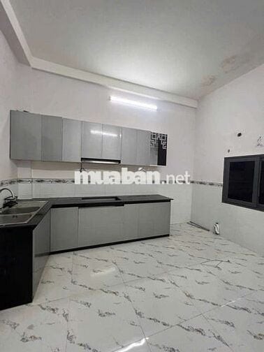 CHO THUÊ NHÀ LẦU MỚI ĐẸP KDC 586 GIÁ THUÊ 5.5TR/THÁNG