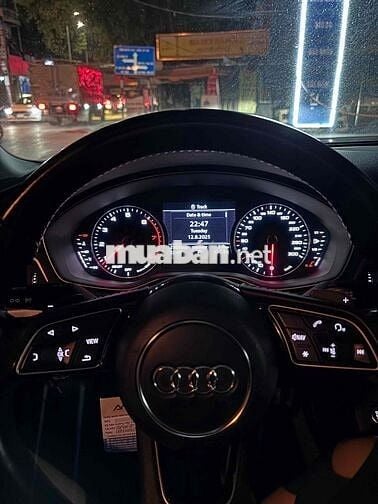 Audi A4 2017 2.0 TFSI - 28000 km