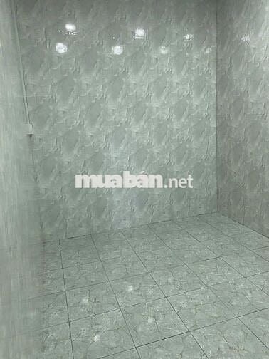Nhà cấp 4 đường Tạ Quang Bửu => 6tr/ tháng
