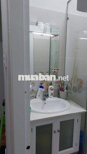Nhà nguyên căn 150m2 4PN đường 40 Phường Hiệp Bình. Chính chủ