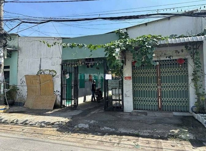 Chủ Gửi Bán Gấp Dãy Trọ 12 Phòng Full Khách ở KCN Trảng Bàng– Giá 800 