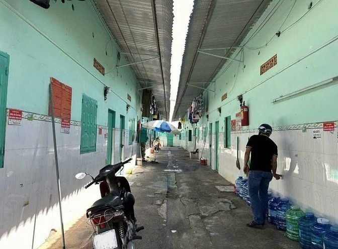 Chủ Gửi Bán Gấp Dãy Trọ 12 Phòng Full Khách ở KCN Trảng Bàng– Giá 800 