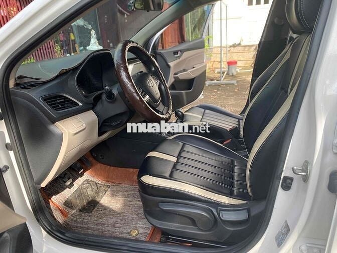 Hyundai Accent 2018 1.4 MT - 128000 km