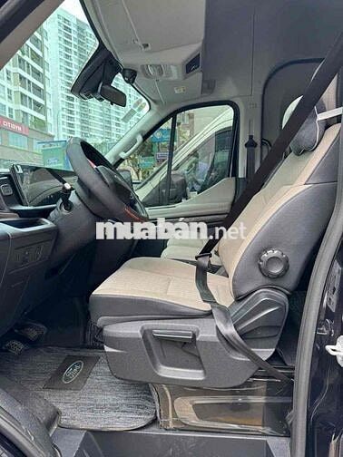 TRANSIT 18 CHỖ 2024 BẢN CAO CẤP-SẴN XE GIAO NGAY