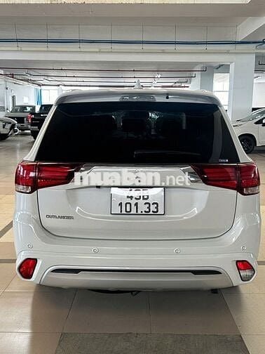 Mitsubishi Outlander 2024 2.0 CVT - 20 km