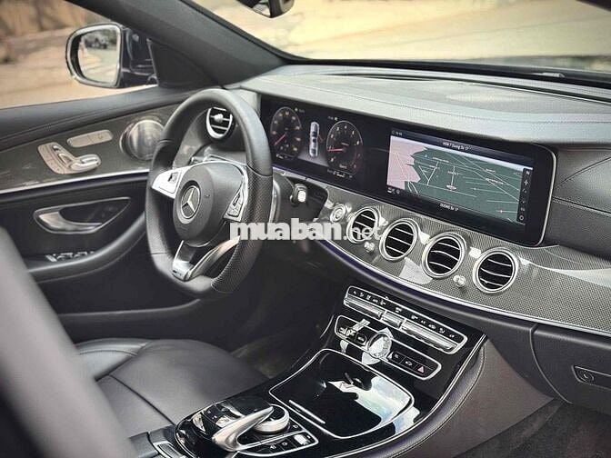 Mercedes Benz E Class 2018 E300 AMG 1 chủ