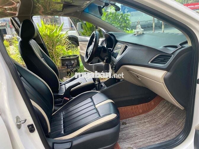Hyundai Accent 2018 1.4 MT - 128000 km
