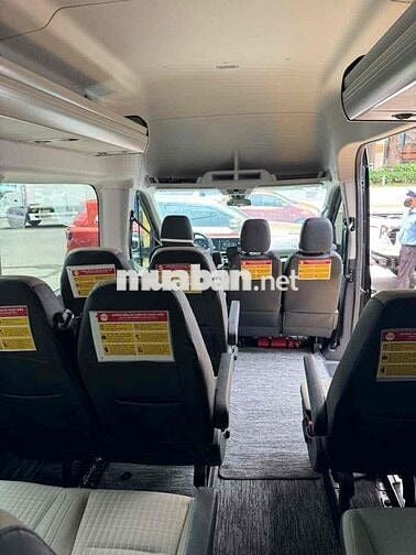 TRANSIT 18 CHỖ 2024 BẢN CAO CẤP-SẴN XE GIAO NGAY