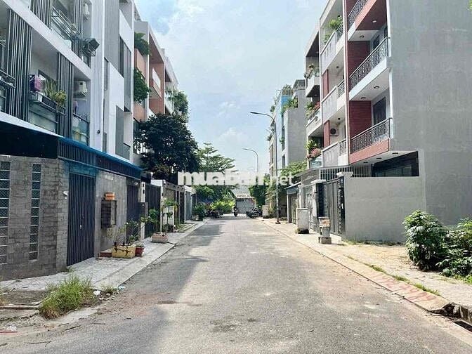bán nhà 2 mặt tiền hẻm xe hơi kênh tân hoá
