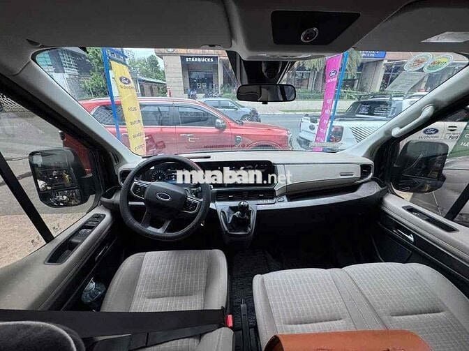 TRANSIT 18 CHỖ 2024 BẢN CAO CẤP-SẴN XE GIAO NGAY