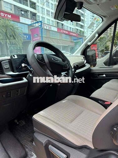 TRANSIT 18 CHỖ 2024 BẢN CAO CẤP-SẴN XE GIAO NGAY