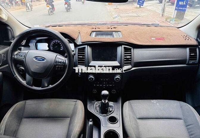 FORD EVEREST 2.0L 4X2MT SX 2019