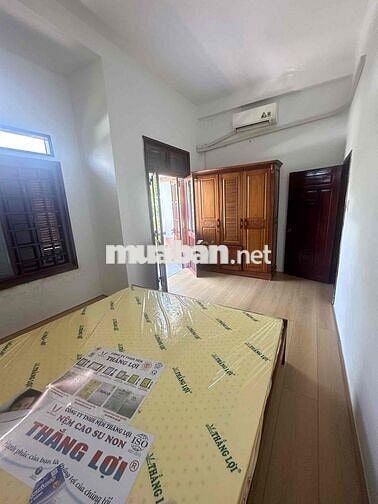 nhà 3 tầng MT LƯƠNG KHÁNH THIỆN