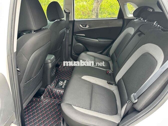 Hyundai Kona 2019 tiêu chuẩn đẹp 1 chủ